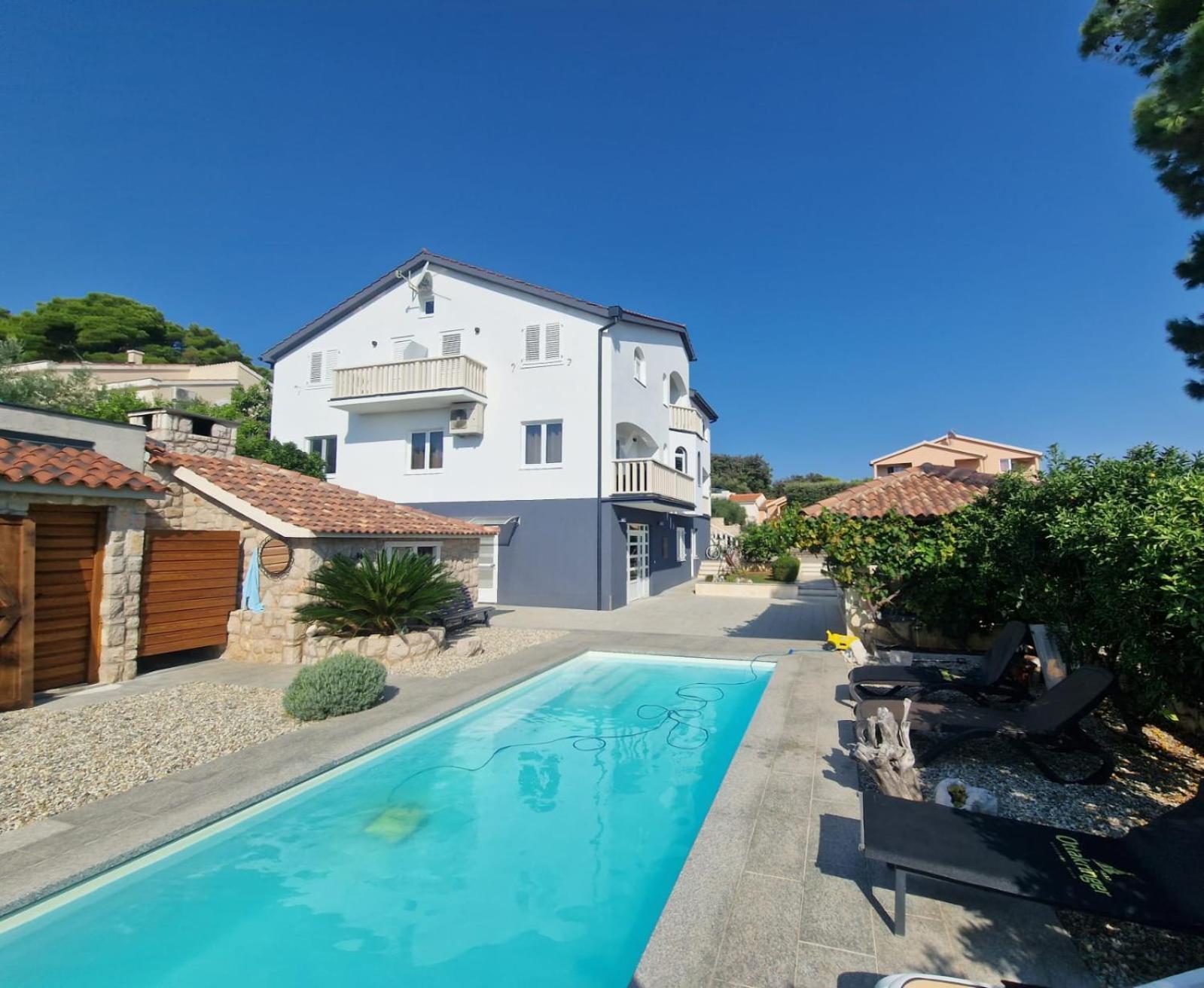 Apartments Villa Lora Kraj  Buitenkant foto